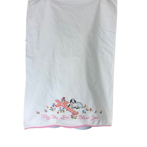 Vintage Pillowcase Set of 2 Hand Embroidered May The Lord Bless You Floral Lamb - Picture 1 of 6